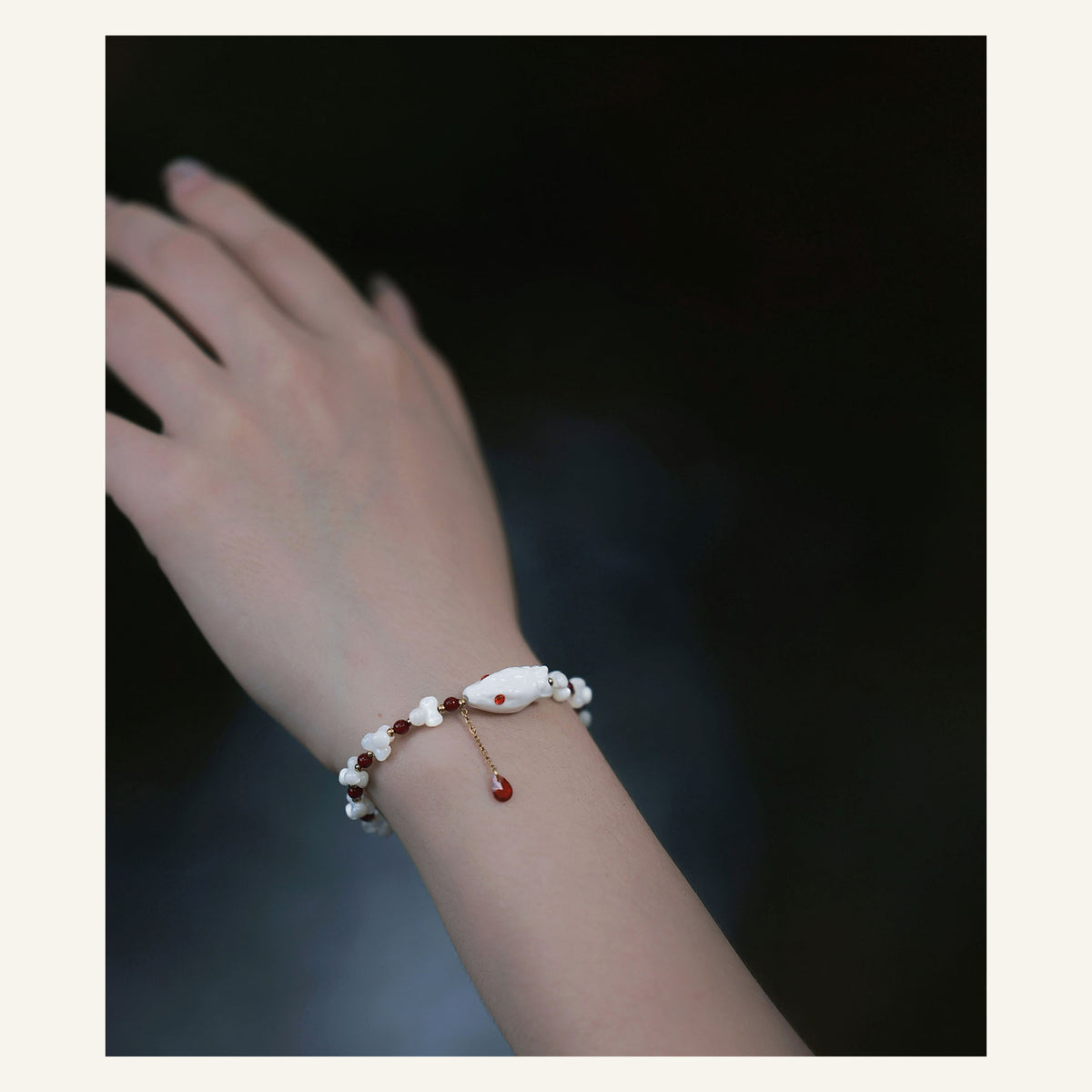 ORVENIOR Spine Snake Beaded Bracelet for Women PT01